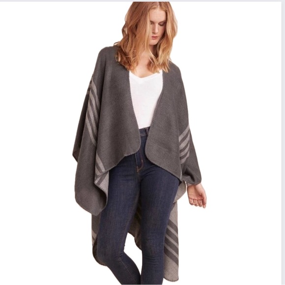 BB Dakota Sweaters - BB Dakota Poncho